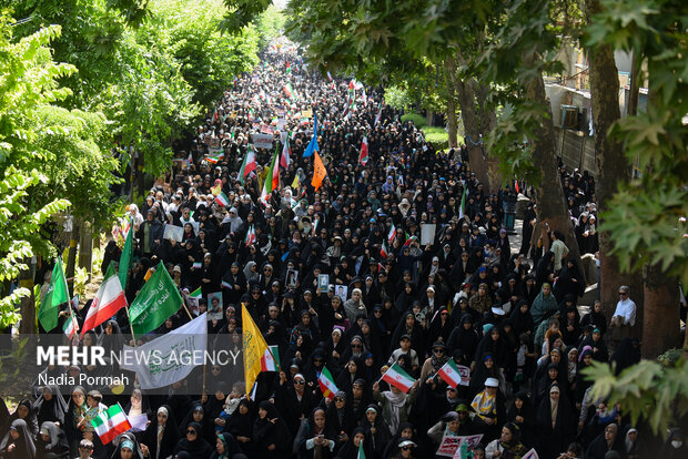 راهپیمایی «جمعه خشم و نصر» در کرج
