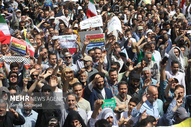 جمعه «خشم و نصر» در تهران 25