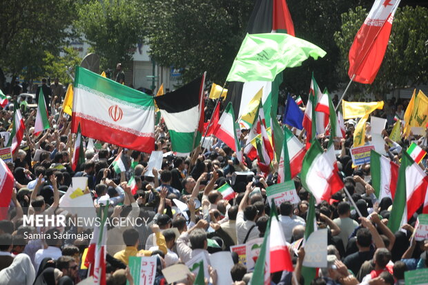 جمعه «خشم و نصر» در تهران 22