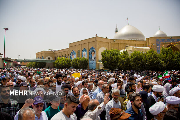 راهپیمایی جمعه خشم و نصر و تشییع پیکر ۵ شهید حمله رژیم صهیونی در قم