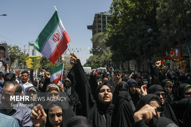 راهپیمایی جمعه خشم و نصر در مشهد