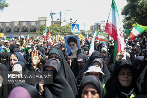 راهپیمایی جمعه خشم و نصر در مشهد