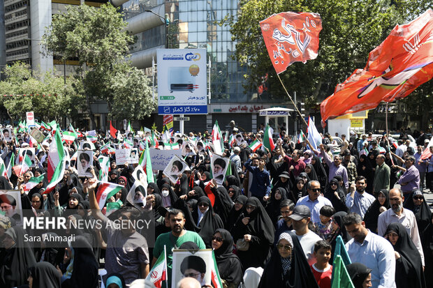 راهپیمایی جمعه خشم و نصر در مشهد
