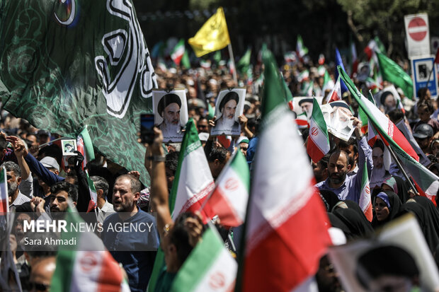 راهپیمایی جمعه خشم و نصر در مشهد
