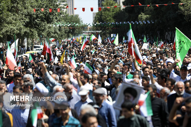 راهپیمایی جمعه خشم و نصر در مشهد