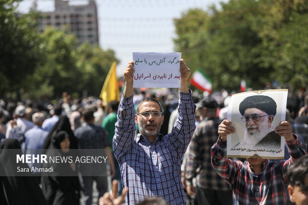 راهپیمایی جمعه خشم و نصر در مشهد