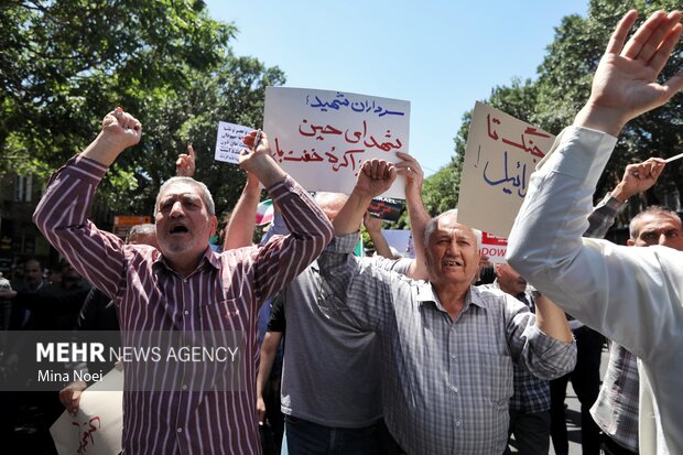 راهپیمایی خشم و نصر در تبریز