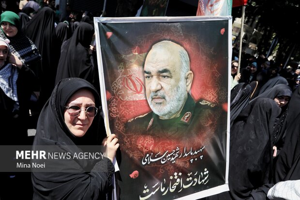 راهپیمایی خشم و نصر در تبریز