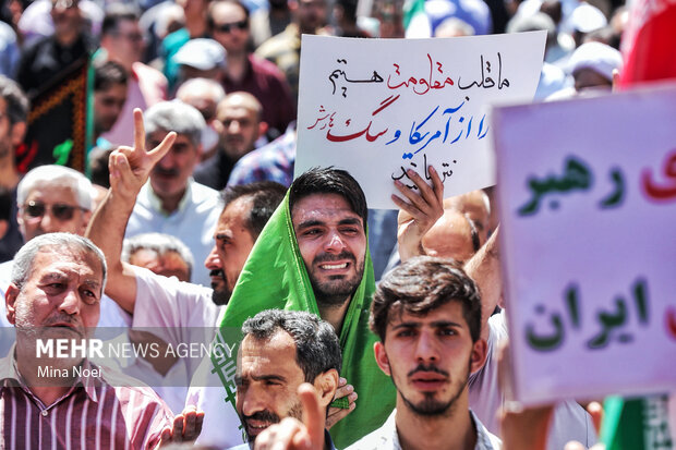 راهپیمایی خشم و نصر در تبریز