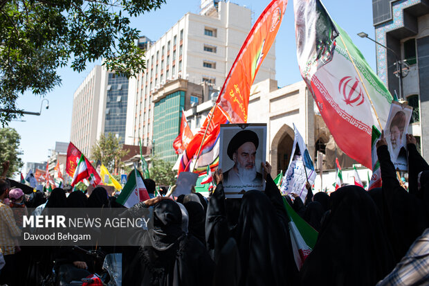 راهپیمایی «جمعه خشم و نصر» در مشهد