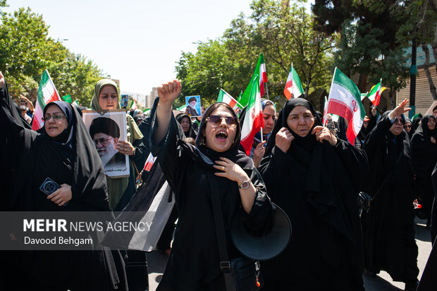 راهپیمایی «جمعه خشم و نصر» در مشهد