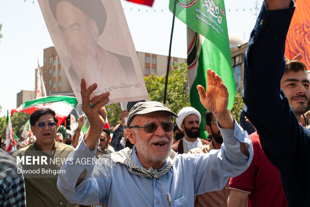 راهپیمایی «جمعه خشم و نصر» در مشهد