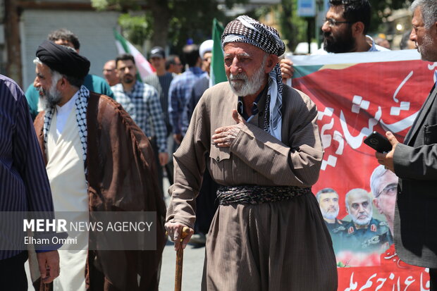 راهپیمایی «جمعه خشم و نصر» در سنندج
