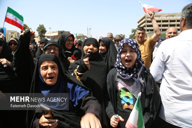 تشییع پیکر شهید راه وطن «مسعود وطن‌پور» در شهرری