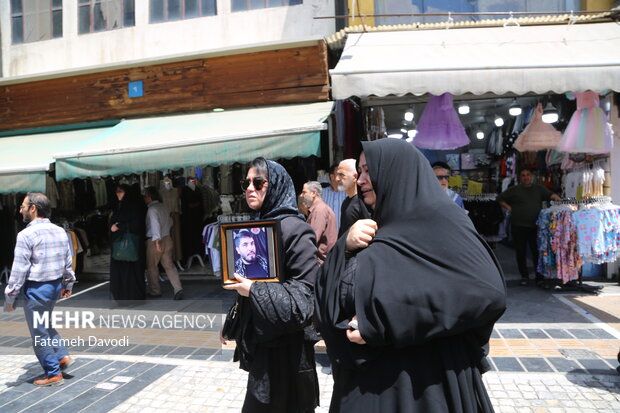 تشییع پیکر شهید راه وطن «مسعود وطن‌پور» در شهرری