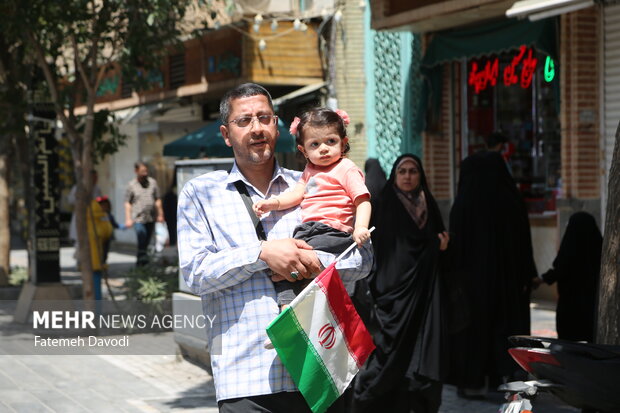 تشییع پیکر شهید راه وطن «مسعود وطن‌پور» در شهرری