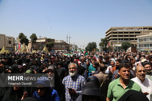 تشییع پیکر شهید راه وطن «مسعود وطن‌پور» در شهرری