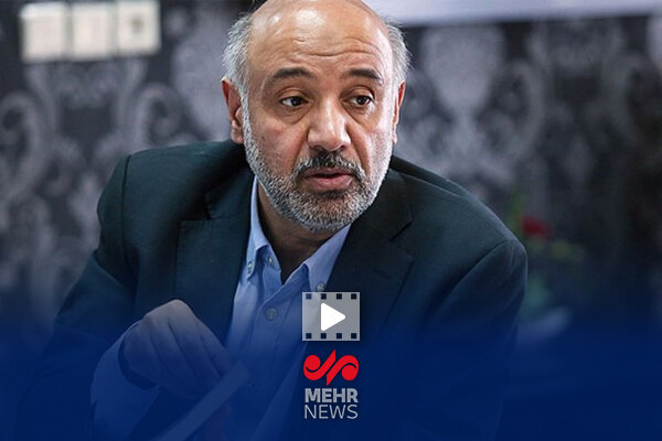 وزیر رفاه: مردم نگران نباشند؛ دفترچه بیمه‌ها معتبر می‌مانند