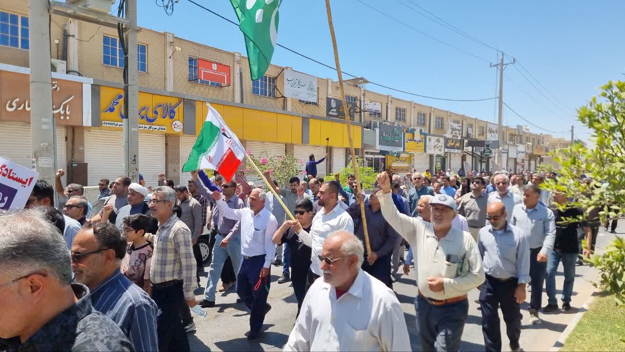 راهپیمایی جمعه خشم و نصر در گناوه برگزار شد