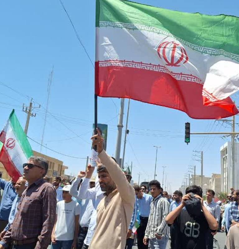 راهپیمایی جمعه خشم و نصر در گناوه برگزار شد