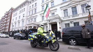 UK police arrested 8 anti-Islamic Revolution’s elements