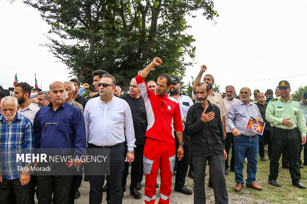تشییع پیکر شهید اخوان رودپشتی در رشت