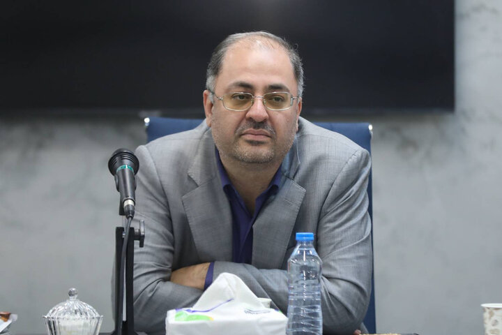 پخش تولیدات رسانهای مردمی در رادیو و تلویزیون