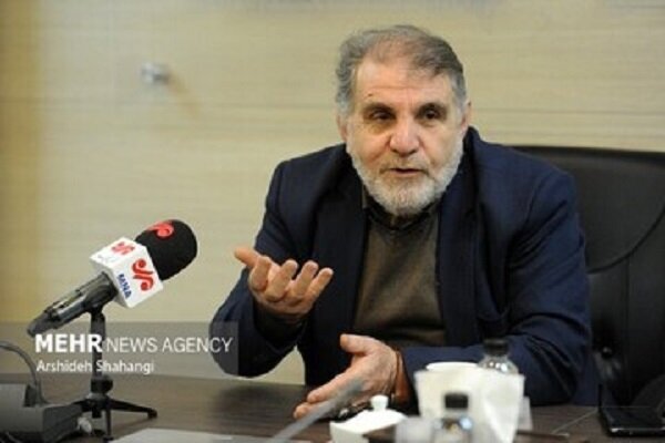 حضورتبلیغی تولیدکننده چرخ خیاطی به اسم حل مشکل پوشاک؛۱٢سال معطلی قانون حضورتبلیغی تولیدکننده چرخ خیاطی به اسم حل مشکل پوشاک؛۱٢سال معطلی قانون