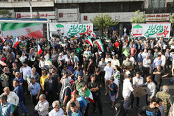 تجمع مردم انقلابی تهران در میادین بزرگ پایتخت برگزار می‌شود