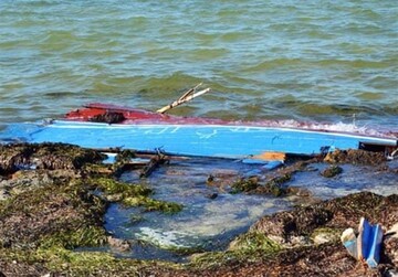 2 dead, 3 missing as tourist boat capsizes in NW Pakistan