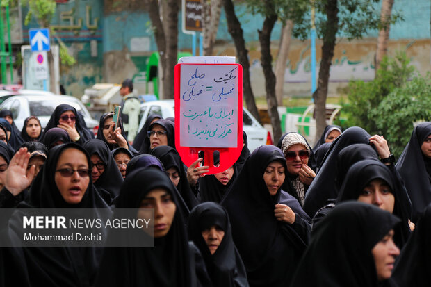 تشییع پیکر شهید مدافع وطن «علی پیری» در اردبیل