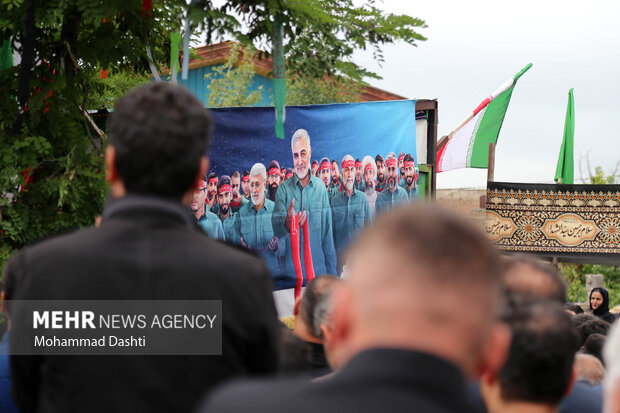 تشییع پیکر شهید مدافع وطن «علی پیری» در اردبیل