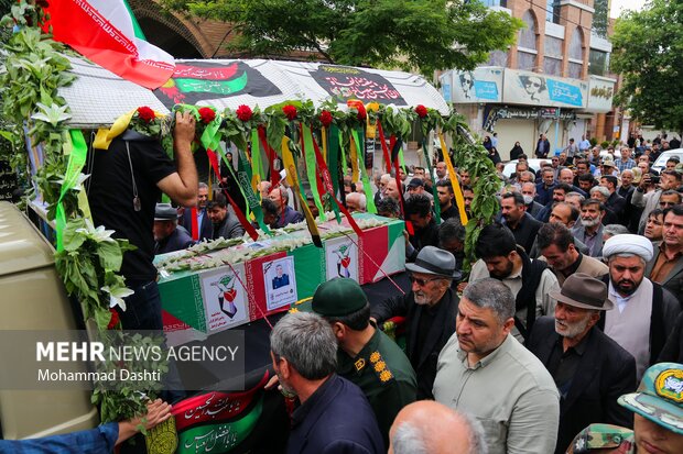 تشییع پیکر شهید مدافع وطن «علی پیری» در اردبیل