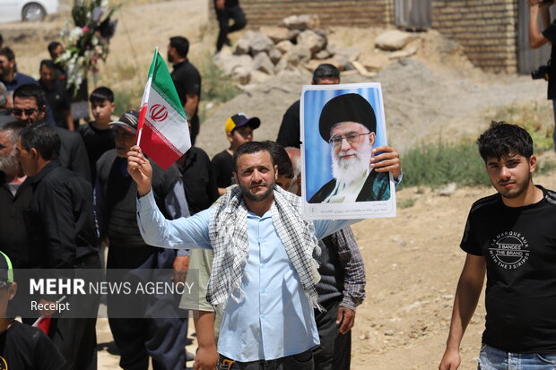 تشییع پیکر مطهر شهدای وطن در کردستان