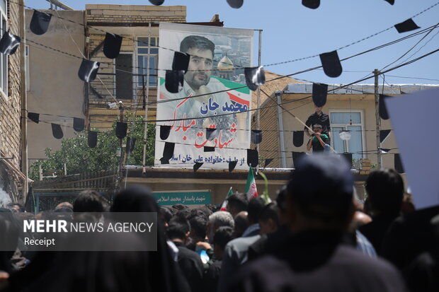 تشییع پیکر مطهر شهدای وطن در کردستان