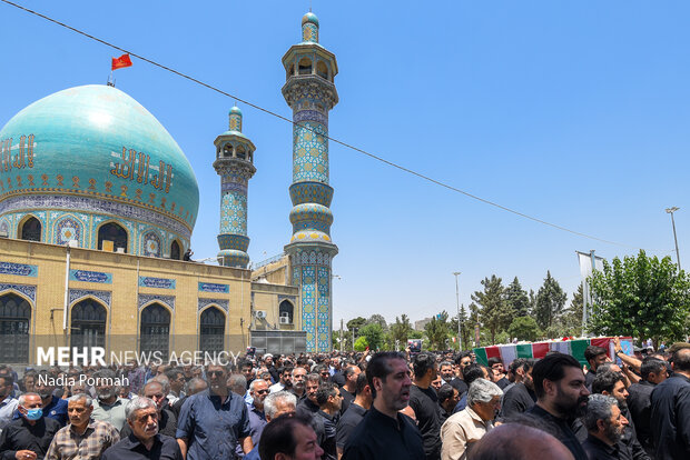 تشییع پیکر مطهر شهدای مدافع وطن در کرج