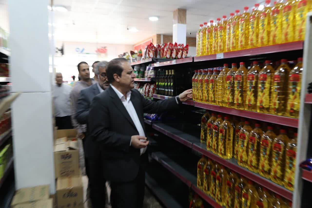 گفتگوی صمیمانه استاندار ایلام با مردم میشخاص؛امید در روستاها زنده است