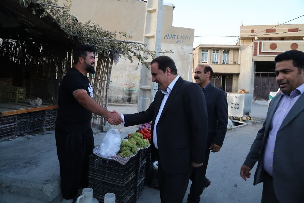 گفتگوی صمیمانه استاندار ایلام با مردم میشخاص؛امید در روستاها زنده است