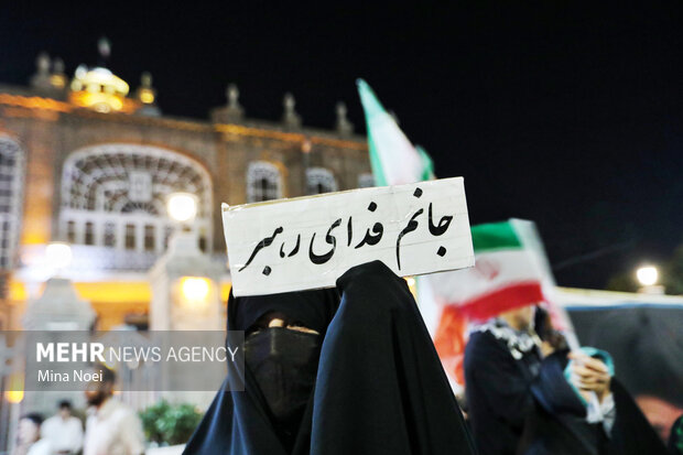 تجمع مردمی در محکومیت تجاوز آمریکا به کشور در تبریز