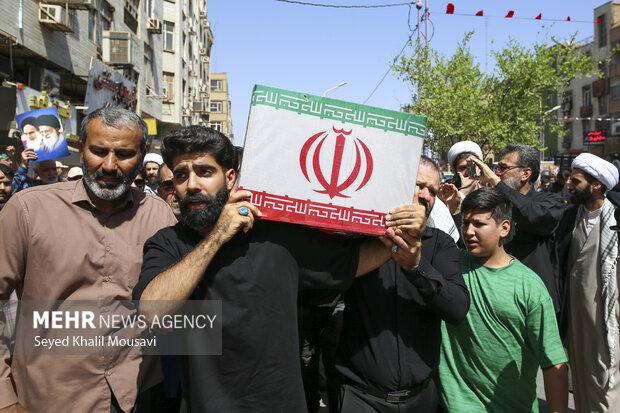 پیکر مطهر سردار شهید غلامرضا محرابی در اهواز تشییع میشود