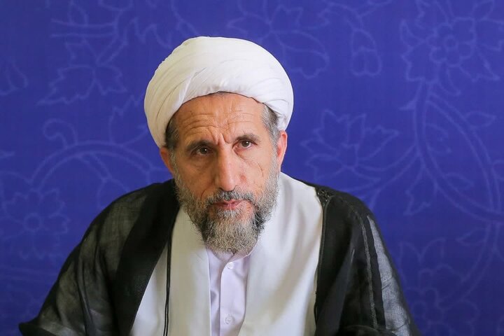 مظفری: عمل به قرآن کلید عزت امت اسلامی است مظفری: عمل به قرآن کلید عزت امت اسلامی است
