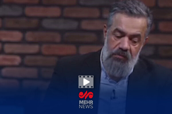 تمجید حاج محمود کریمی از صلابت مجری شبکه خبر هنگام حمله به صداوسیما تمجید حاج محمود کریمی از صلابت مجری شبکه خبر هنگام حمله به صداوسیما