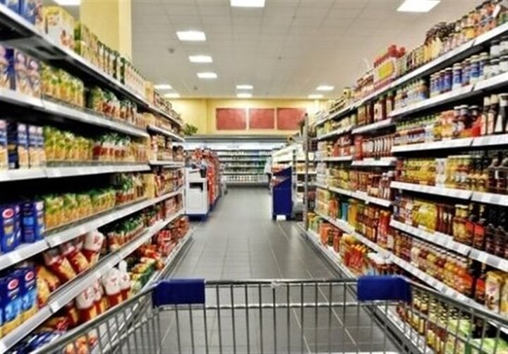 کالاهای اساسی مردم ساوه تأمین شده است