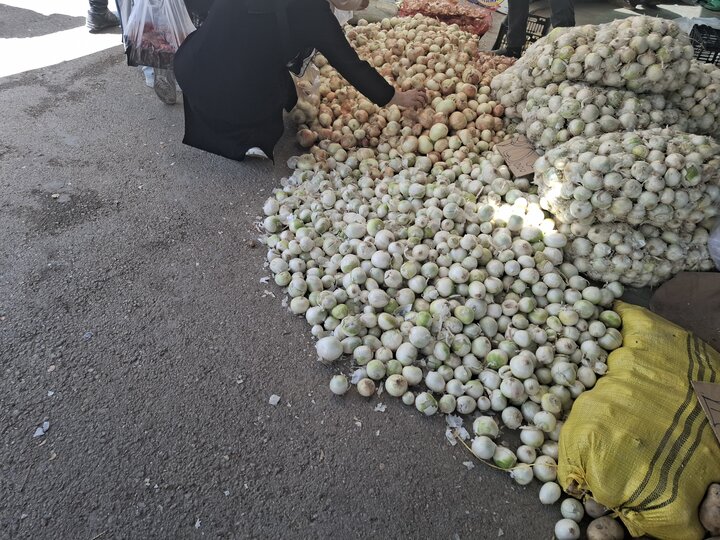 روایت میدانی خبرنگار مهر از آرامش در دوشنبه بازار بجنورد