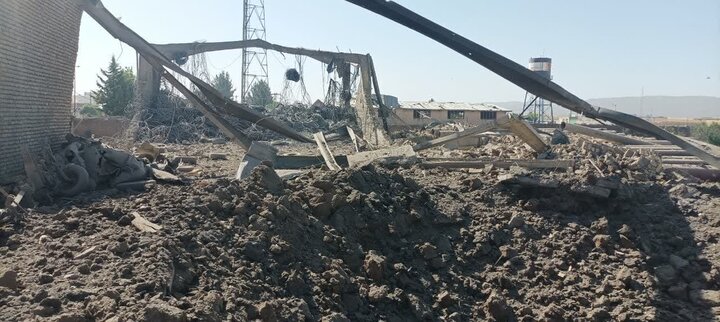 ادامه بی وقفه خدمات کشاورزی در مناطق هدف قرارگرفته دشمن در کرمانشاه