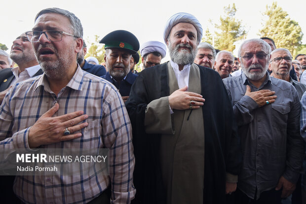 تشییع پیکر شهید راه وطن «حمیدرضا ادیب» در کرج