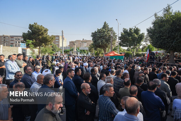 تشییع پیکر شهید راه وطن «حمیدرضا ادیب» در کرج
