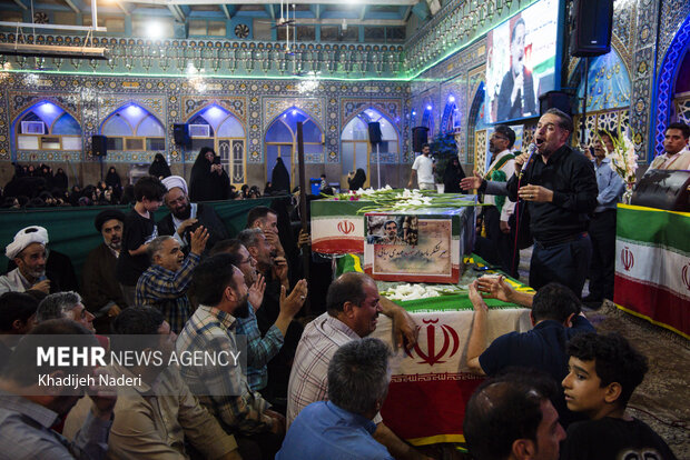 مراسم وداع با پیکر سرلشکرشهیدحاج‌مهدی‌ربانی