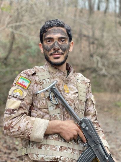 روایت پرسپولیس از جوانی که زمین فوتبال را با آسمان شهادت عوض کرد + عکس روایت پرسپولیس از جوانی که زمین فوتبال را با آسمان شهادت عوض کرد