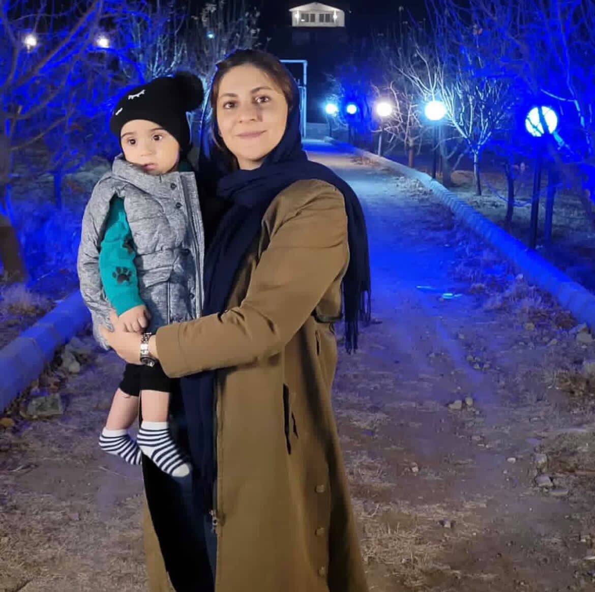 کیان ۵ ساله، برادر رایان دوماهه به خانواده شهیدش پیوست